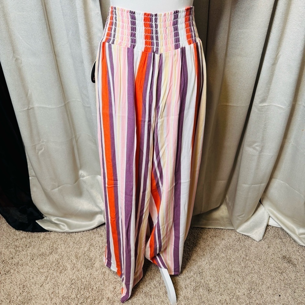 One 5 One Wide Leg Pants in Red and Purple with Elastic Waistband - Picture 9 of 12
